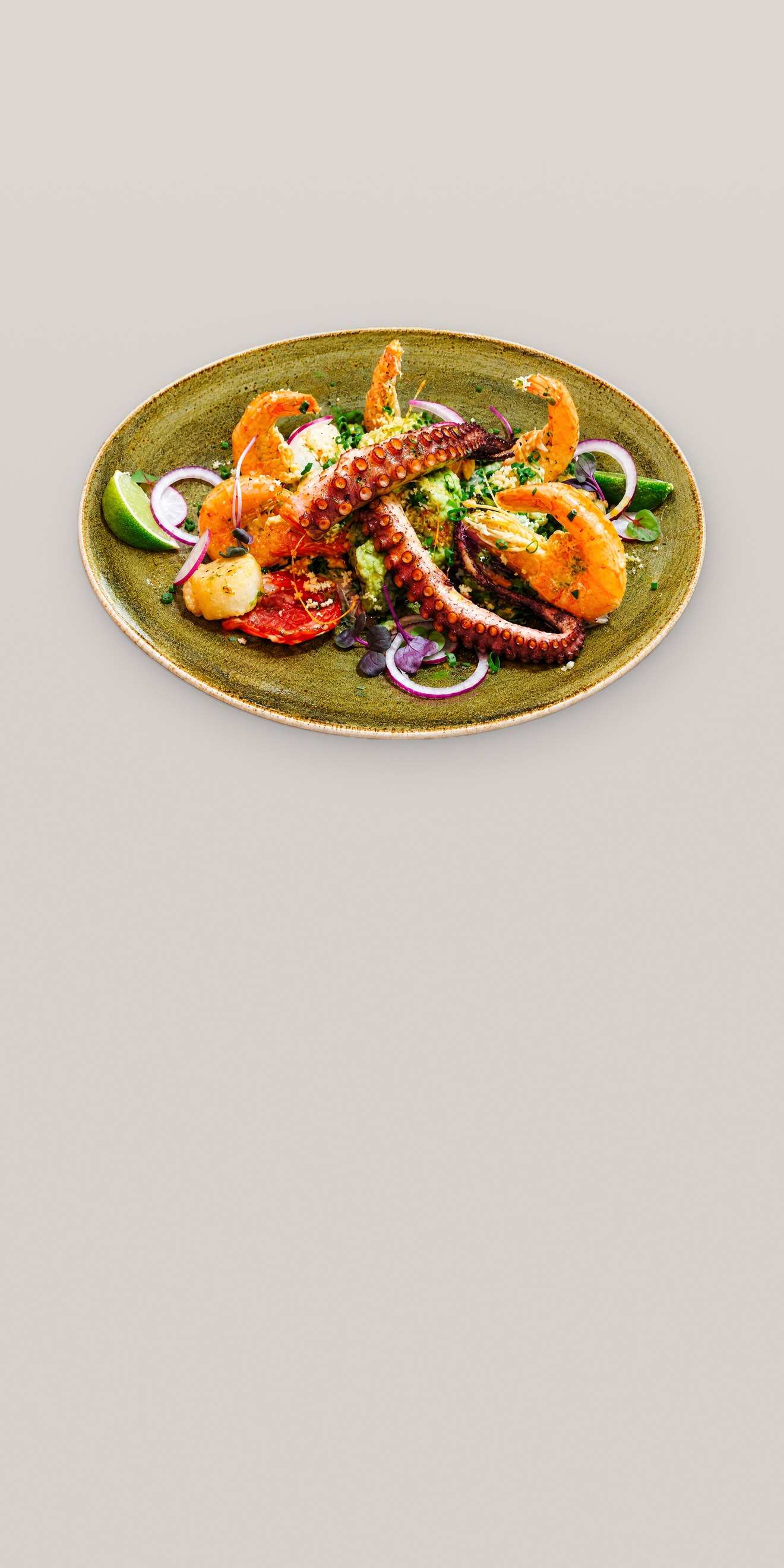 Trío de Vieiras, Camarón y Pulpo